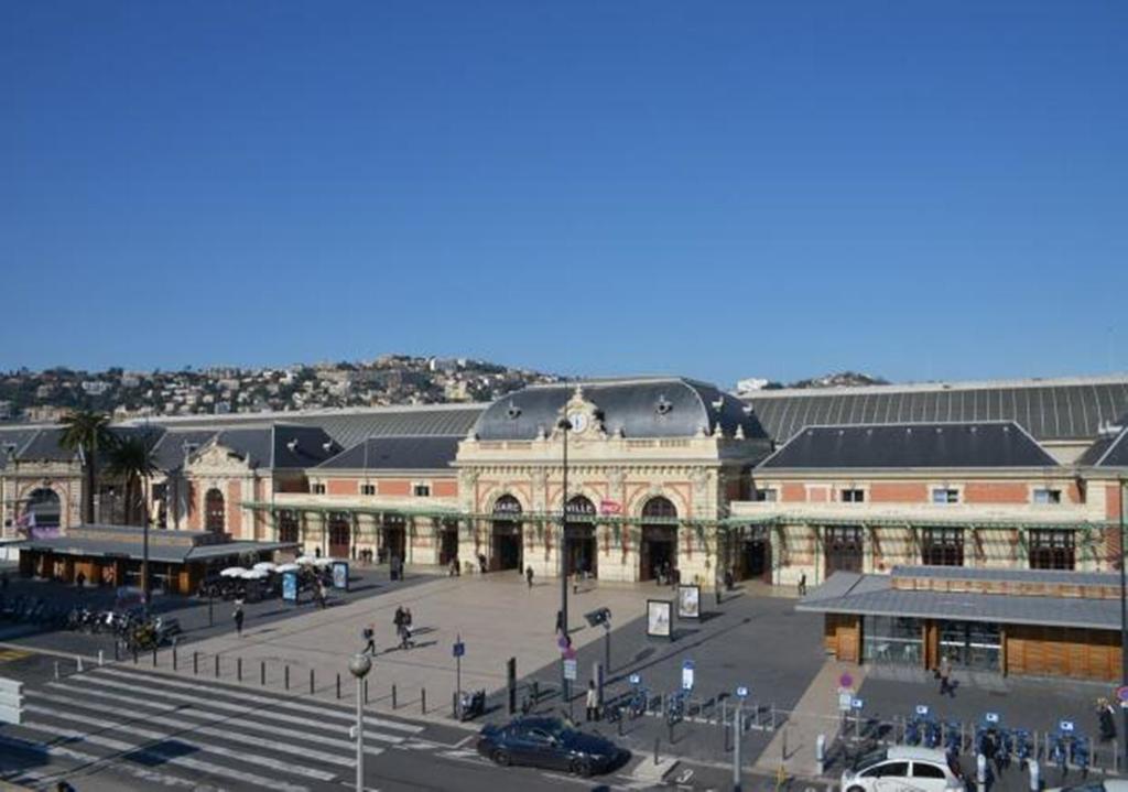 Renting - Paganini - New Lovely Cosy Flat In Heart Of Nizza